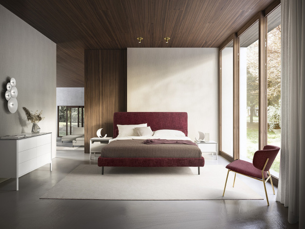 Кровать мягкая MIES