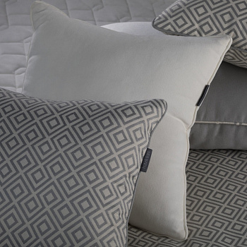 Подушка Chiara TEXTILE, FRATELLI BARRI