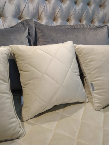 Подушка  TEXTILE, FRATELLI BARRI
